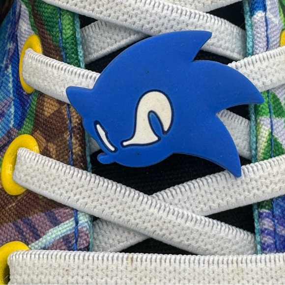 NWT Sonic The Hedgehog Sega High Top Canvas 2D Graphics Rear Zip Lace Up Design - Picture 8 of 12